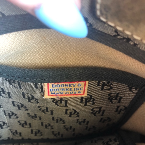 Dooney & Bourke handbag - Picture 7 of 7